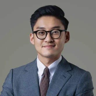 Khanh Le